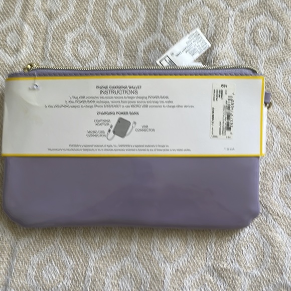 Liz Claiborne Universal Charging Wristlet Cell Phone - Picture 4 of 4